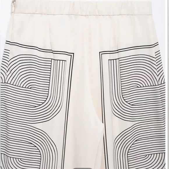 NWT Commense Mid-Waist Geometric Print Wide-Leg Pants - Picture 3 of 5